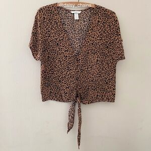 H&M Tie Front Leopard Print Top